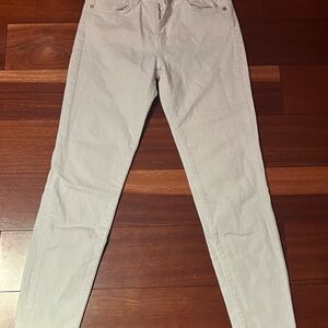 ❤️ OFFER ❤️ Pilcro Anthropologie White Ankle Cropped Skinny
Denim 26